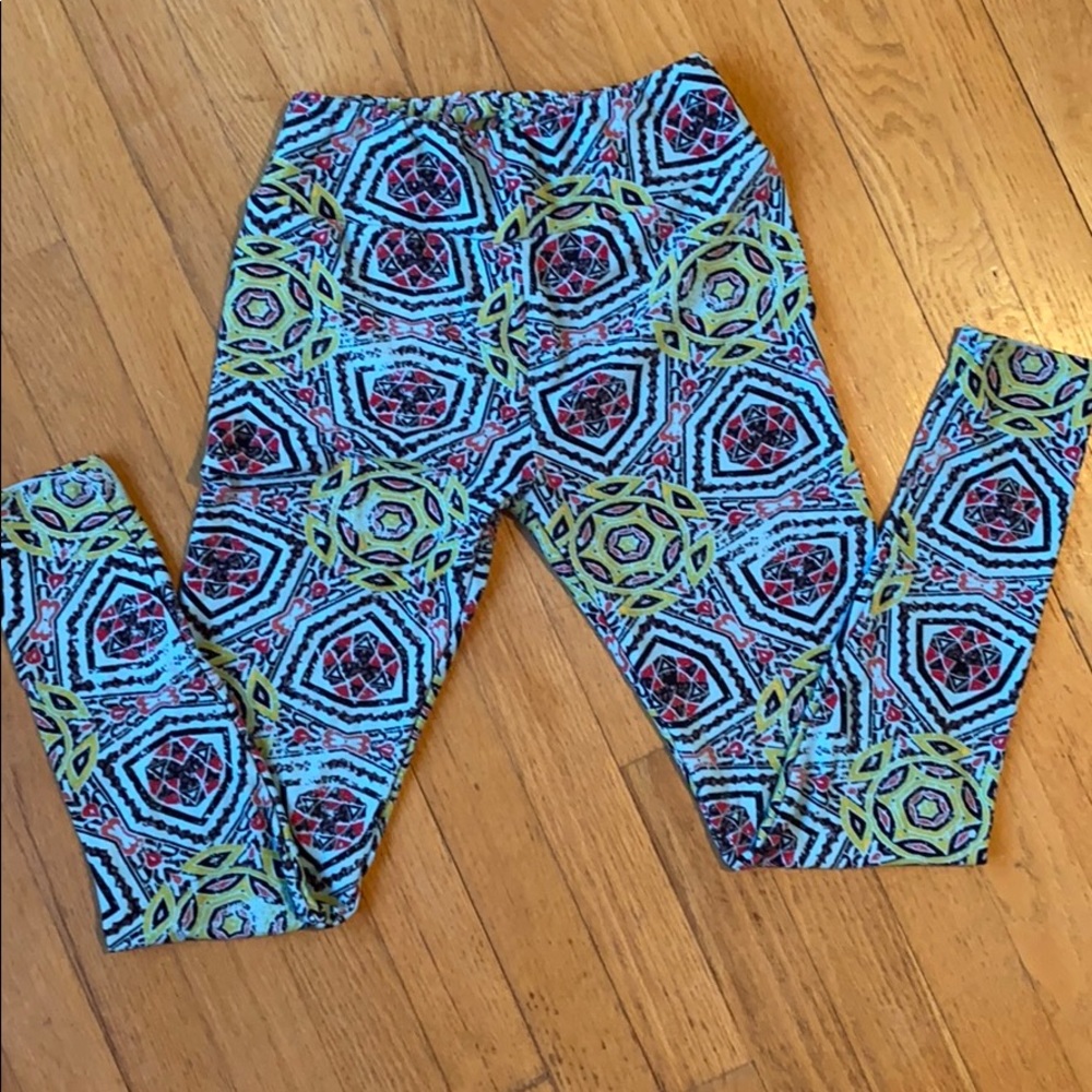 FREE with purchase - LuLaRoe Legging one size
